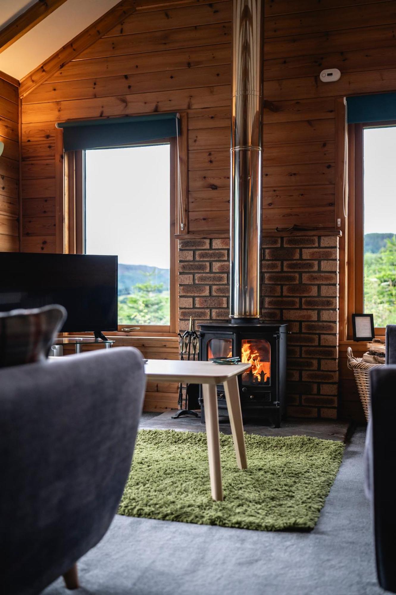Kinnaird Woodland Lodges Питлохри Екстериор снимка
