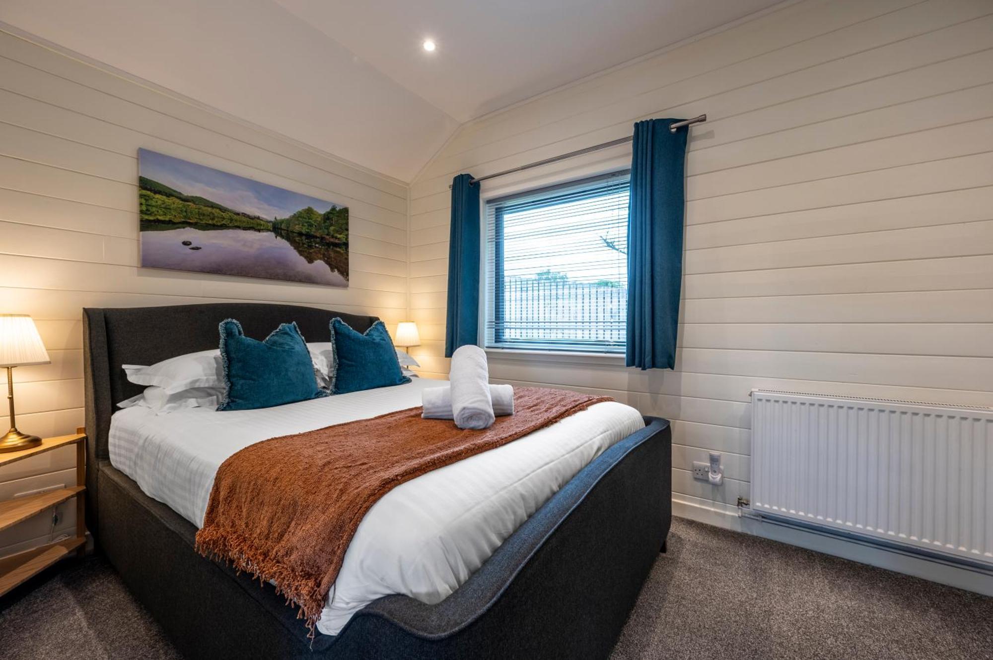 Kinnaird Woodland Lodges Питлохри Екстериор снимка